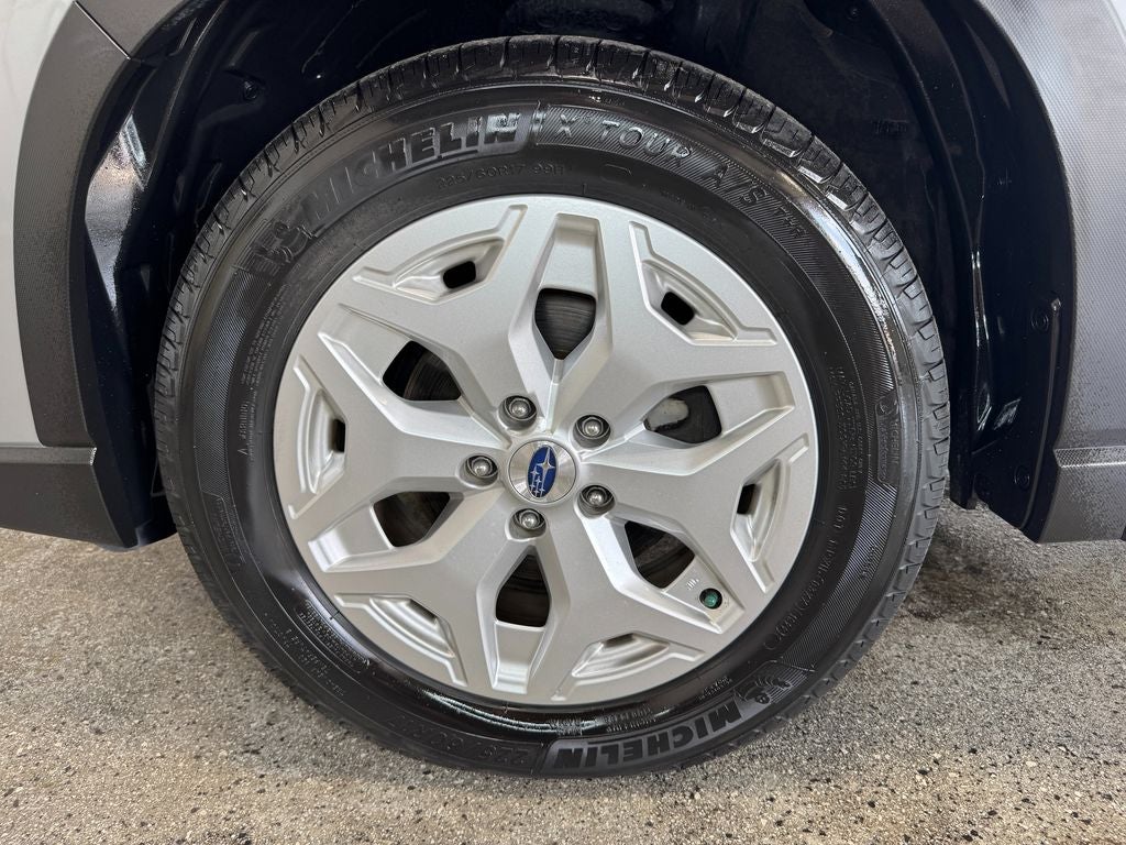 2019 Subaru Forester Base