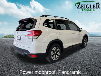 2022 Subaru Forester Premium