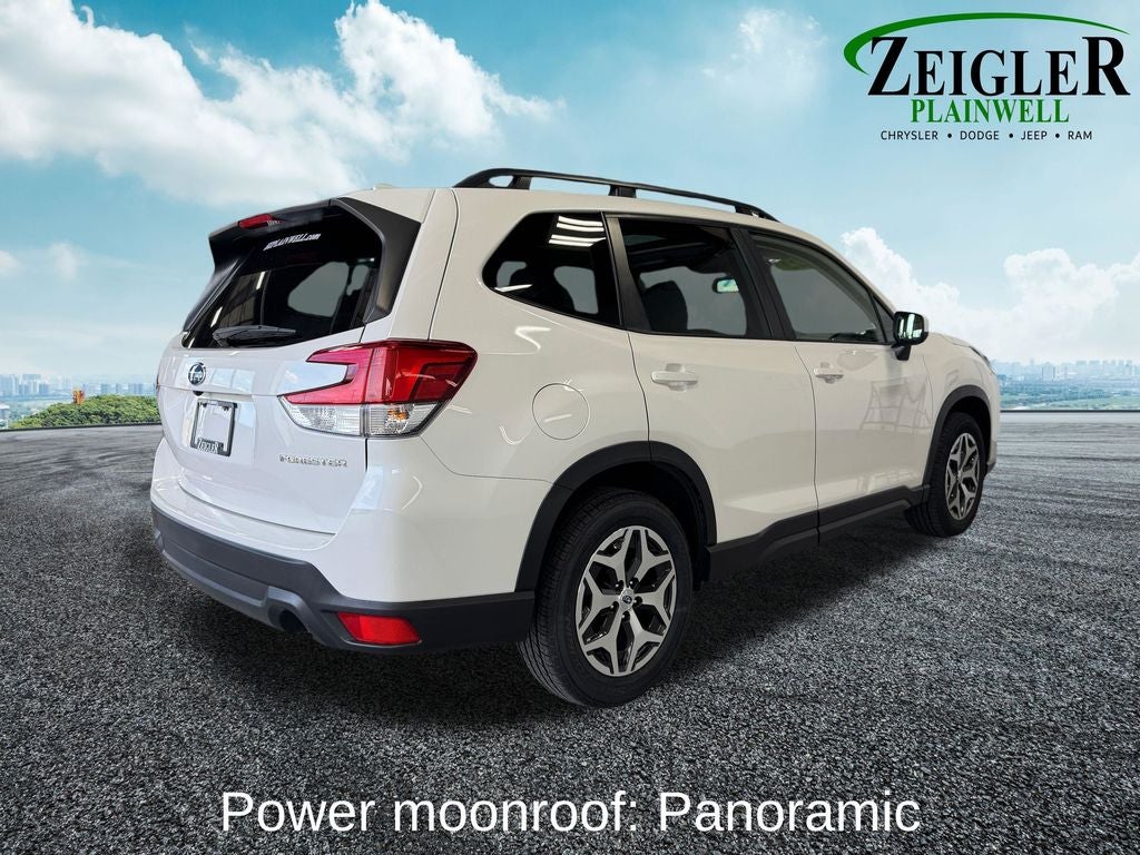 2022 Subaru Forester Premium