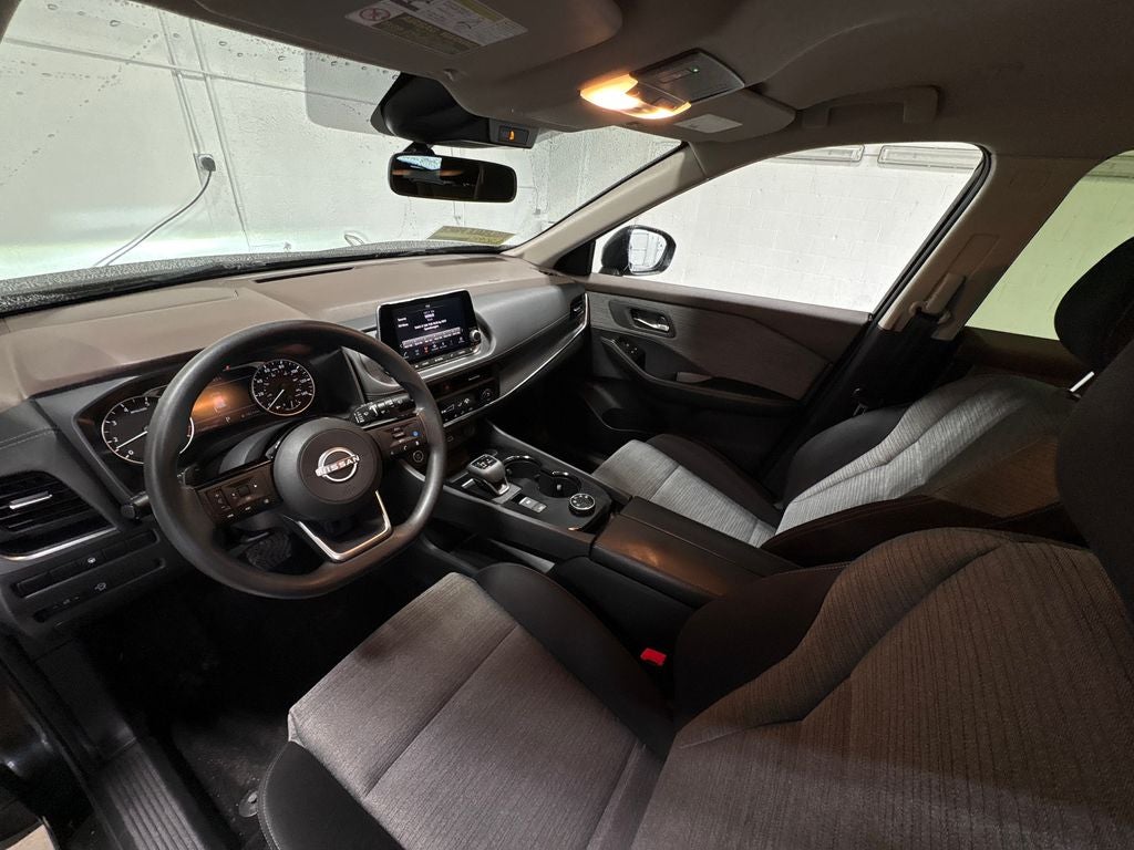 2023 Nissan Rogue SV Apple CarPlay & Android Auto