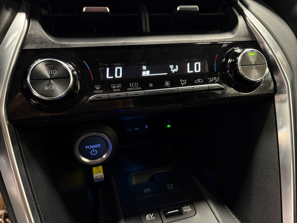 2022 Toyota Venza LE Power Liftgate