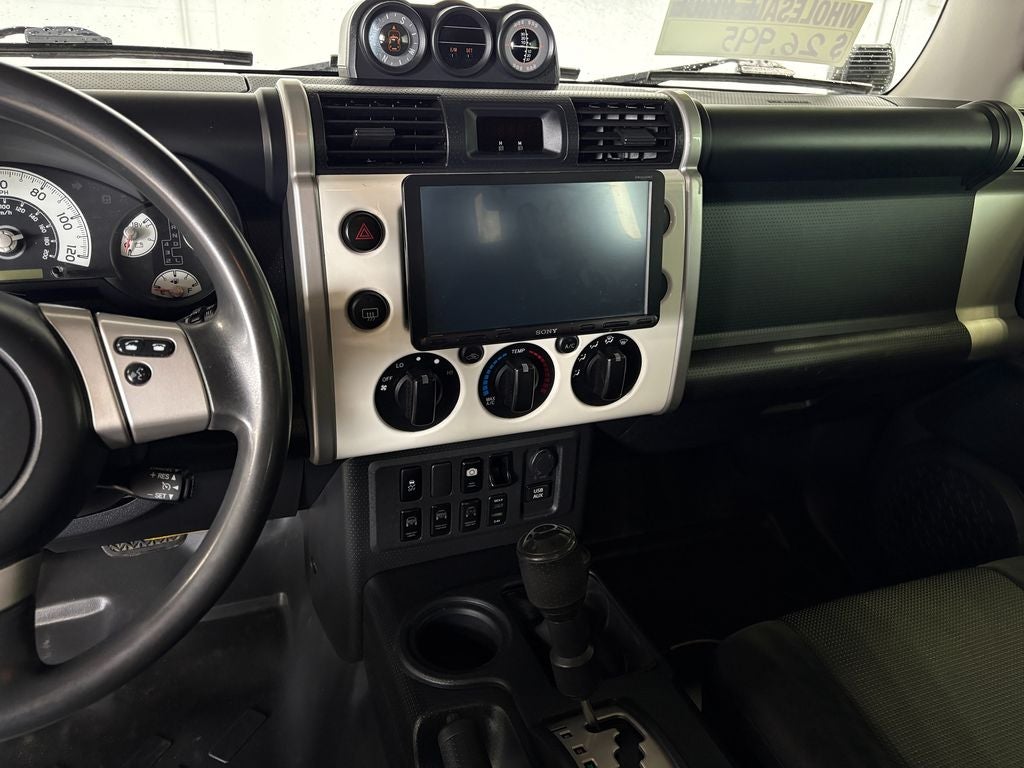 2013 Toyota FJ Cruiser Base