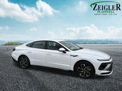 2025 Hyundai Sonata SEL Apple CarPlay & Android Auto
