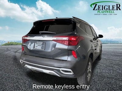 2022 Kia Seltos EX Navigation System