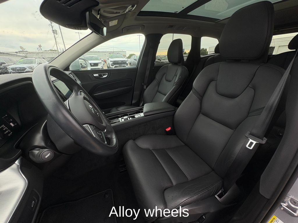 2019 Volvo XC60 T6 Momentum Power moonroof