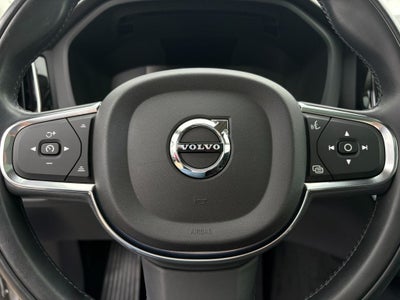 2019 Volvo XC60 T6 Momentum Power moonroof