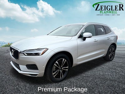 2019 Volvo XC60 T6 Momentum Power moonroof