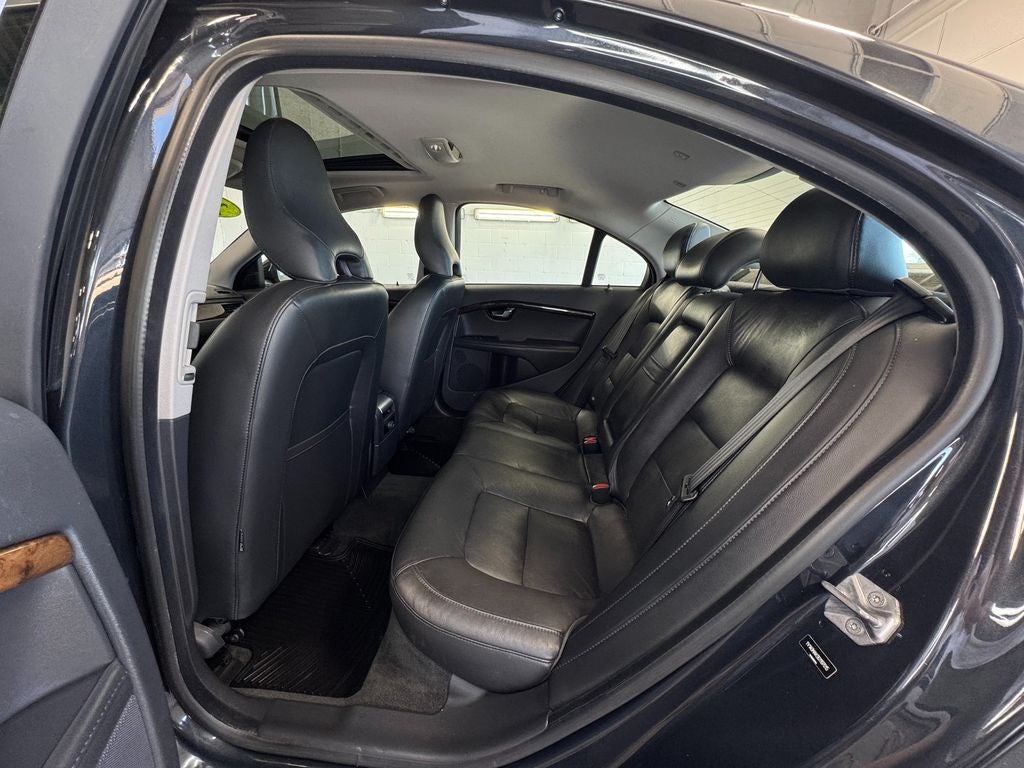 2016 Volvo S80 T5 Power moonroof