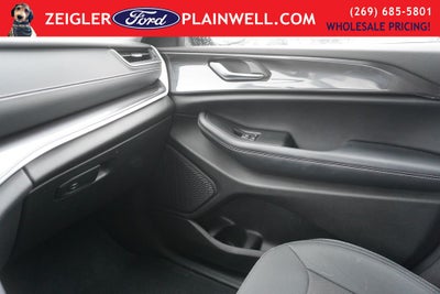 2023 Jeep Grand Cherokee L Laredo L 3rd Row Luxury Tech Pkg Heated Seats & Steering