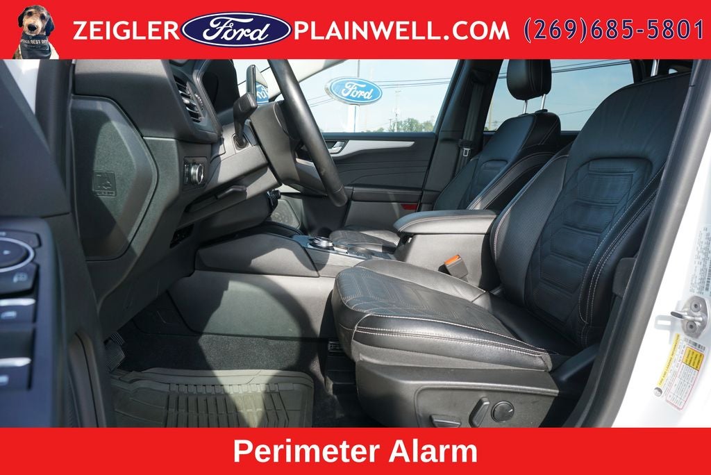 2023 Ford Escape Plug-In Hybrid Base