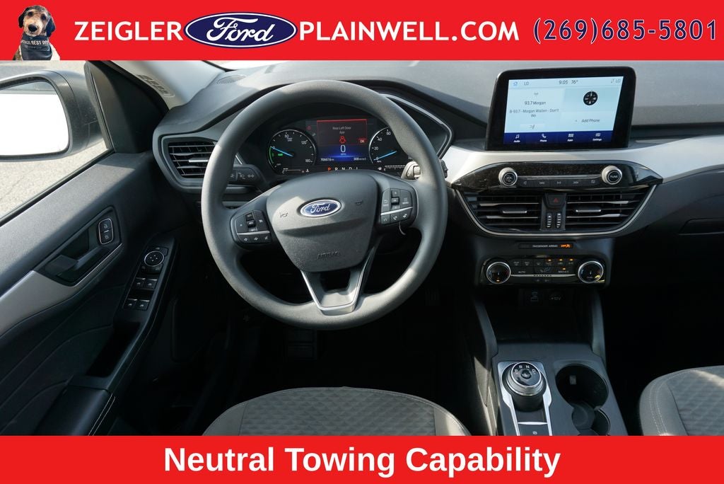 2022 Ford Escape Hybrid SE
