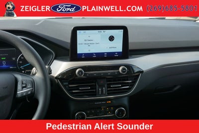 2022 Ford Escape Hybrid SE