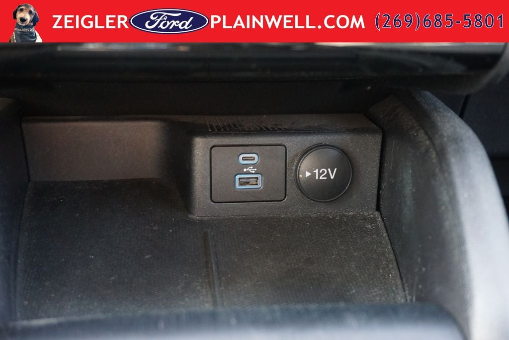 2022 Ford Escape Hybrid SE