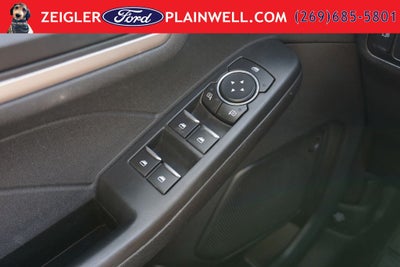 2022 Ford Escape Hybrid SE