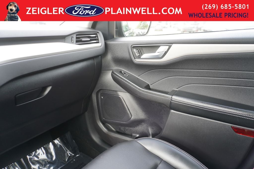 2022 Ford Escape SEL AWD HEATED LEATHER & STEERING PANORAMIC ROOF T TOW