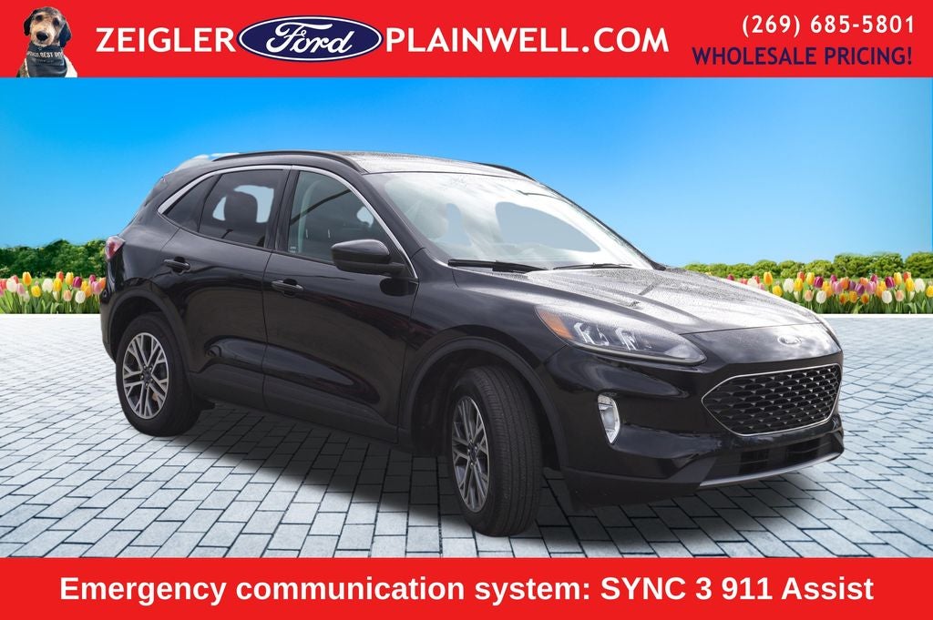 2022 Ford Escape SEL AWD HEATED LEATHER & STEERING PANORAMIC ROOF T TOW