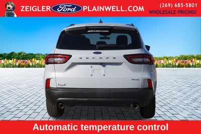 2025 Ford Escape ST-Line AWD ST Line Seats BLis Traffic Alert
