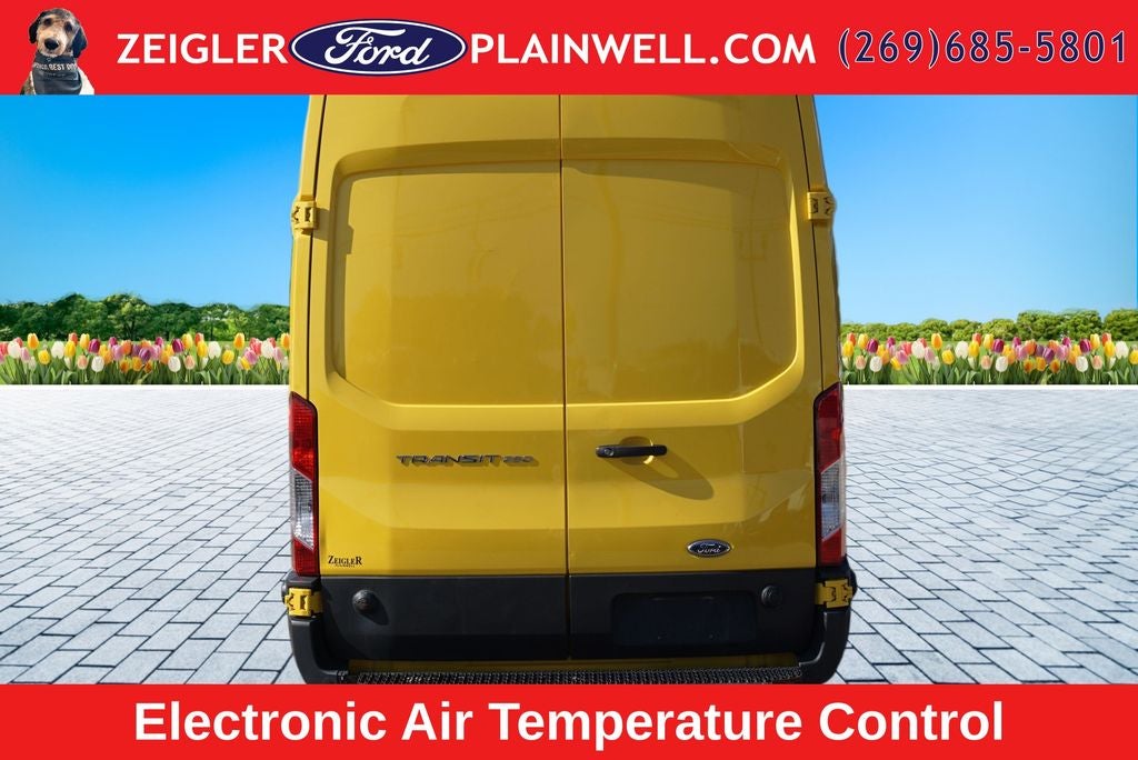 2022 Ford Transit-250 Base