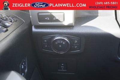 2016 Ford F-150 Lariat Crew Cab 4x4 Heated Leather NAV Chrome Pkg Tow Pkg