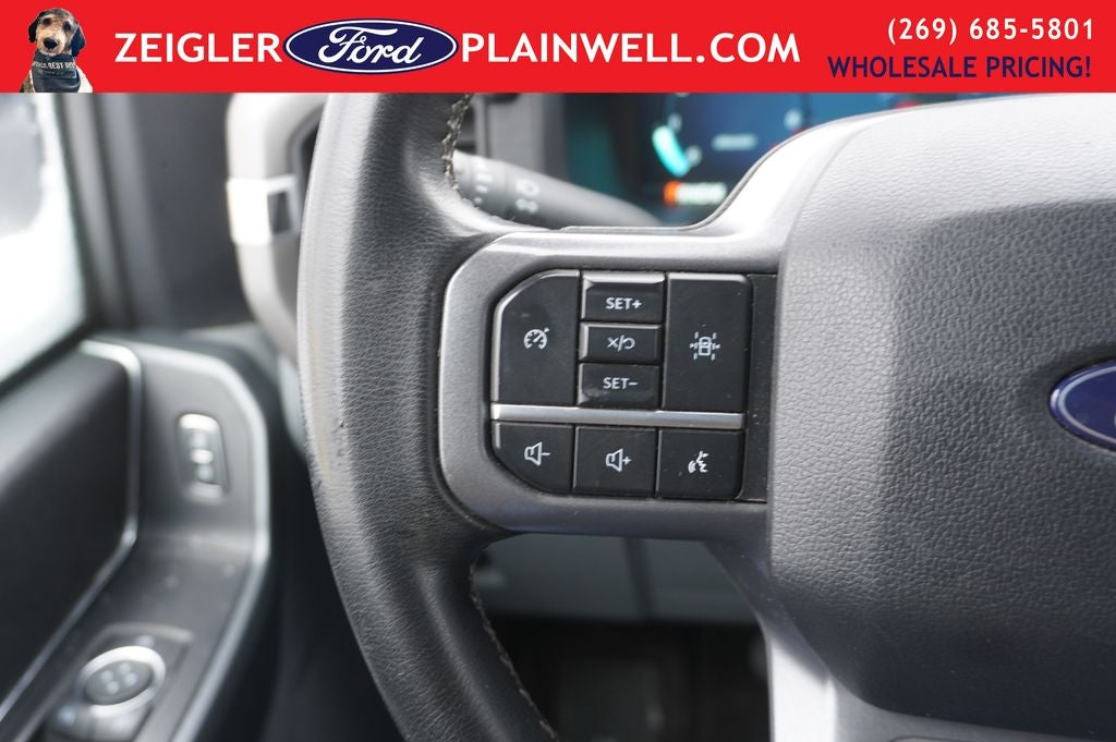 2024 Ford F-150 XLT Crew Cab 3.5L ECOBOOST NAV Custom Lift Tires and R