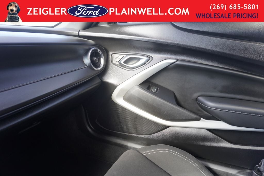 2019 Chevrolet Camaro 1LT Power Moonroof Power Seat Rear Camera V6