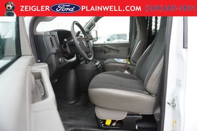 2024 Chevrolet Express 2500 Work Van Cargo