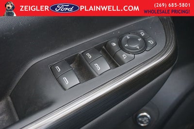 2023 GMC Acadia SLT LUX TECH & PREFERED PKG NAV 3RD ROW 4X4 TOW PKG