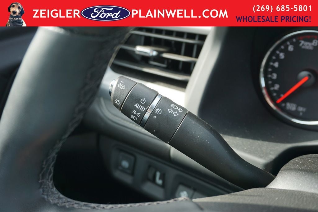 2023 GMC Acadia SLT EVELATION LUX & TECH PKG DUAL PANEL ROOF NAV