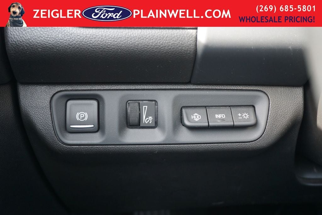 2023 GMC Acadia SLT EVELATION LUX & TECH PKG DUAL PANEL ROOF NAV
