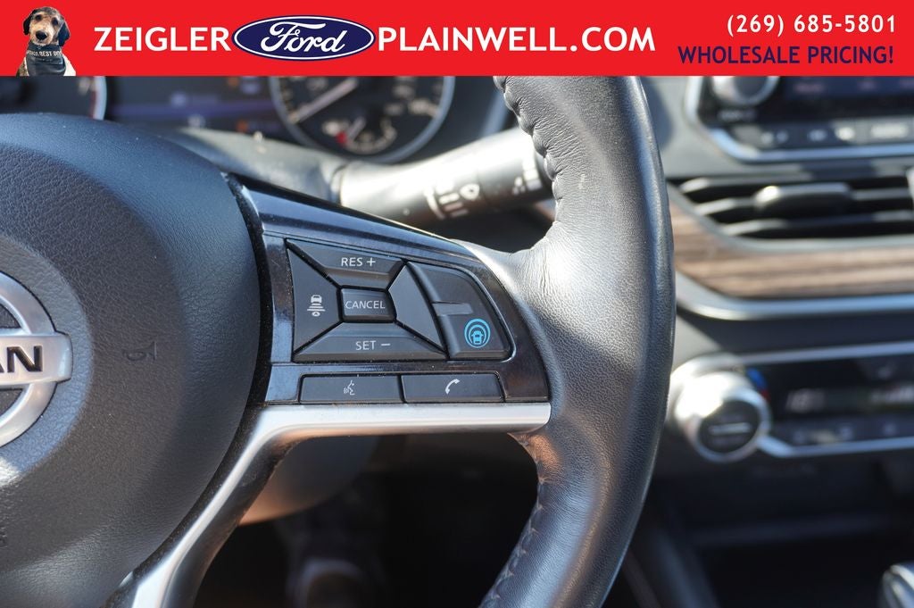 2019 Nissan Altima 2.5 Platinum AWD NAV Heated Leather Heated Steering Power Moonr