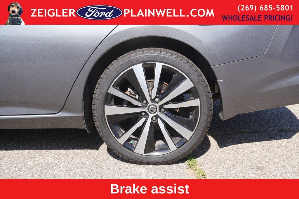 2019 Nissan Altima 2.5 Platinum AWD NAV Heated Leather Heated Steering Power Moonr