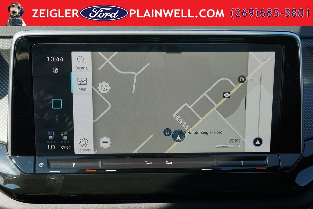 2025 Volkswagen Atlas Cross Sport 2.0T SEL Premium R-Line AWD Panoramic Roof Nav Leather Harmon Kardon Blis