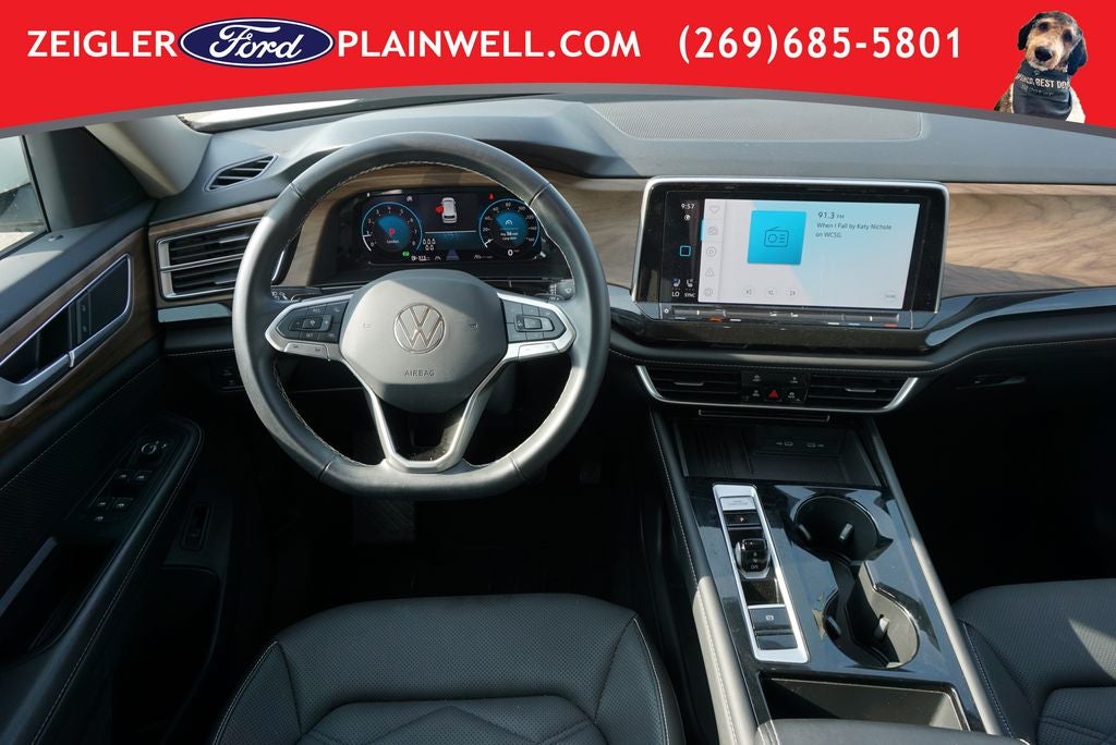 2025 Volkswagen Atlas 2.0T SE w/Technology Leather Rear Camera Power Liftgate