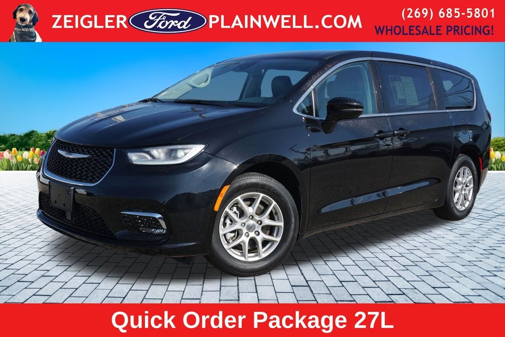 2024 Chrysler Pacifica Touring L