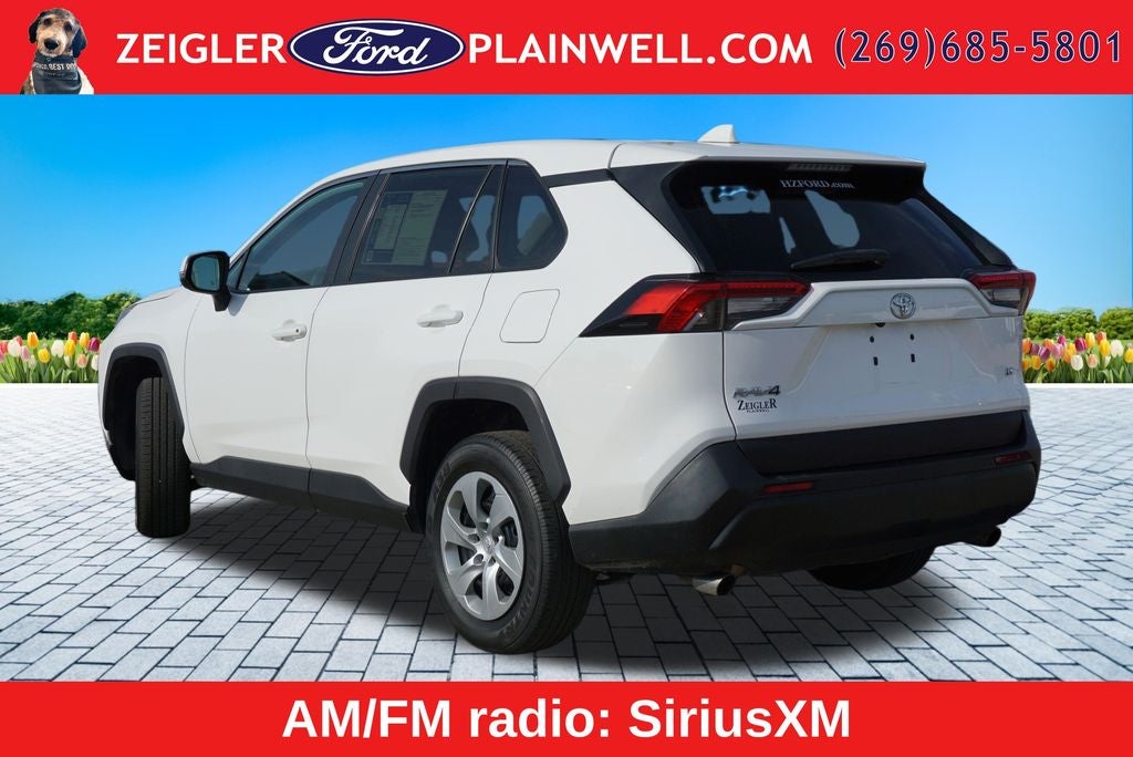 2022 Toyota RAV4 LE