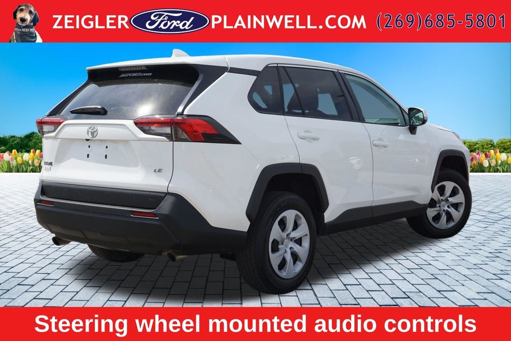 2022 Toyota RAV4 LE