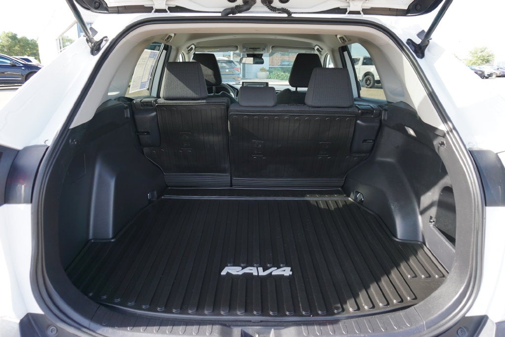 2022 Toyota RAV4 LE Rear Camera