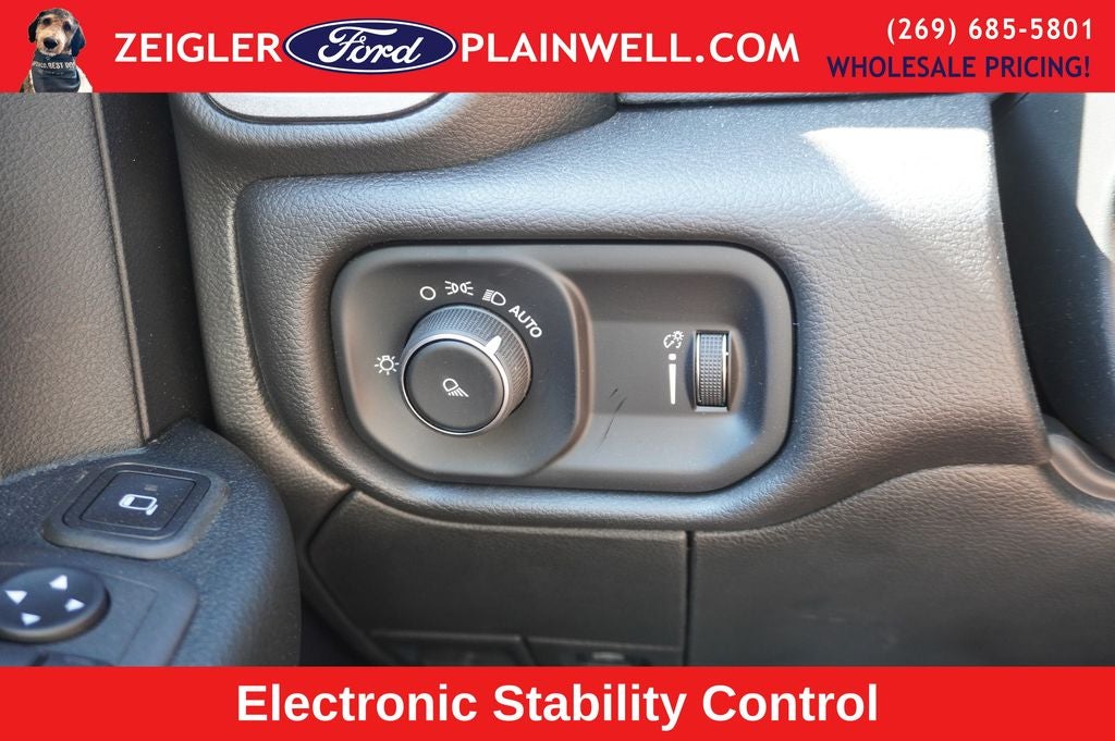 2024 RAM 3500 Tradesman CREW CAB 4X4 V8 6.7L CUMMINGS TURBO DIESEL