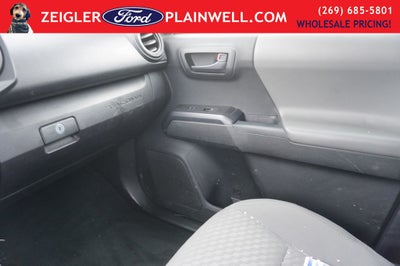 2021 Toyota Tacoma SR Access Cab Work Truck Rear Camera & Rear Topper