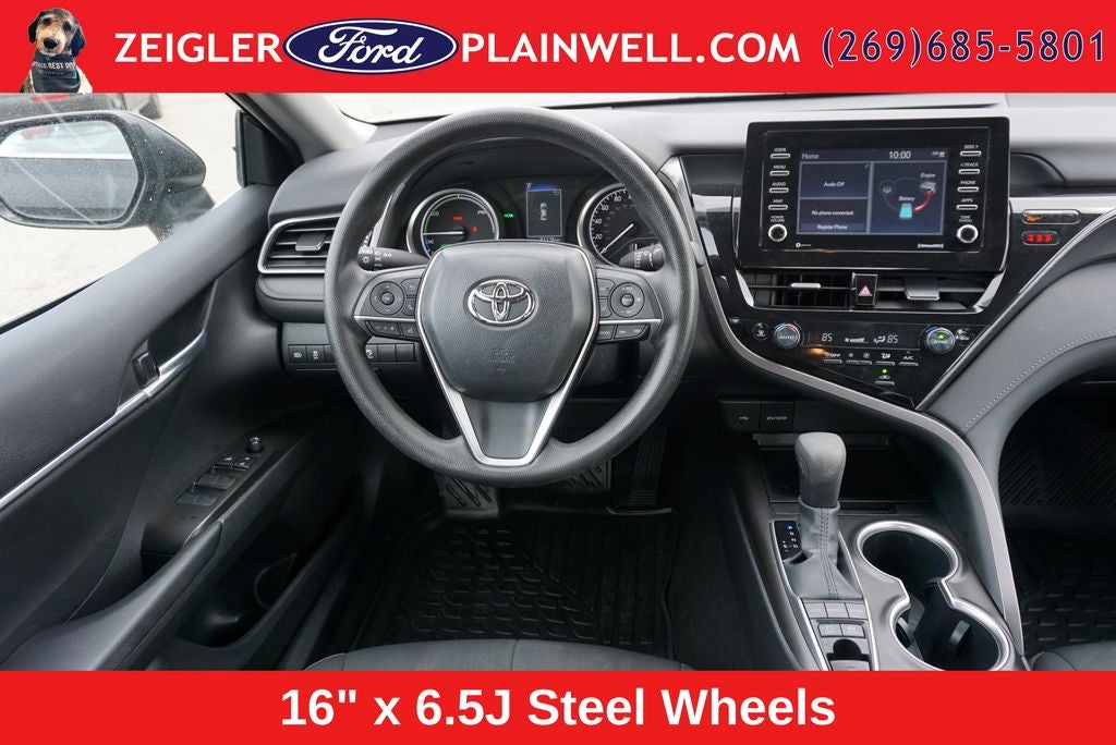 2024 Toyota Camry Hybrid LE
