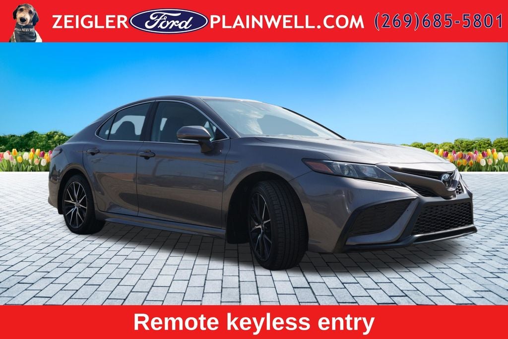 2022 Toyota Camry SE AWD HEATED LEATHER SEATS & STEERING REAR CAMERA