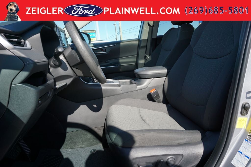 2022 Toyota RAV4 Hybrid XLE HYBRID XLE AWD POWER MOONROOF REAR CAMERA