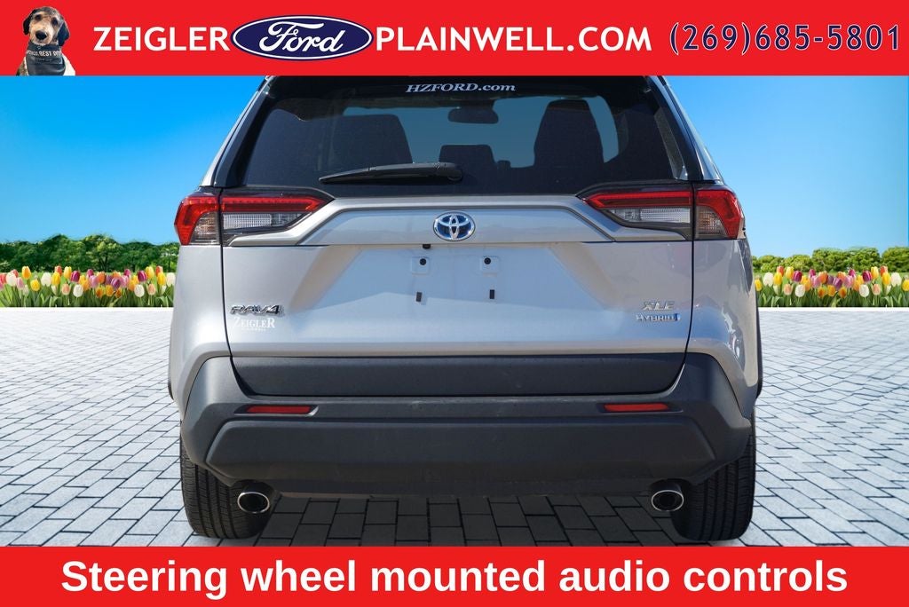 2022 Toyota RAV4 Hybrid XLE