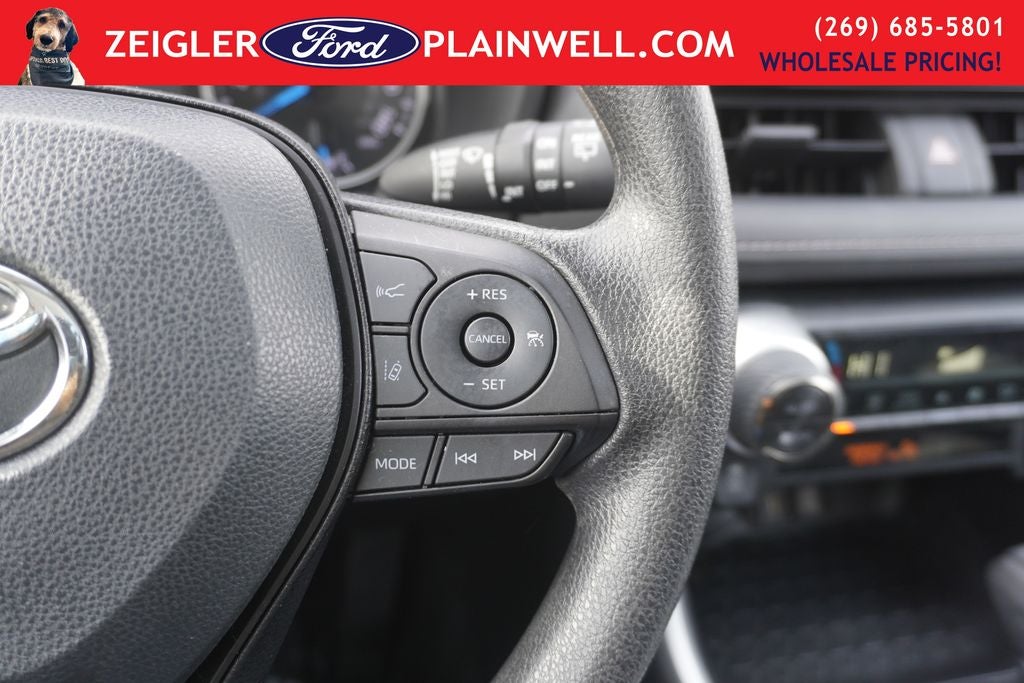 2022 Toyota RAV4 Hybrid XLE AWD Power Moonroof Rear Camera