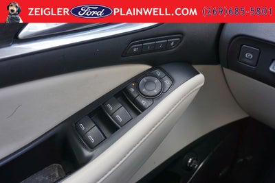2023 Buick Enclave Avenir AWD Tech Pkg Heated Leather Moonroof 3rd Row