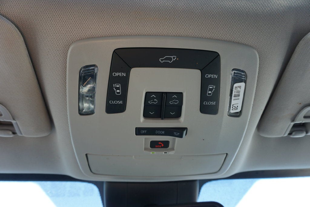 2024 Toyota Sienna XLE 7 Passenger