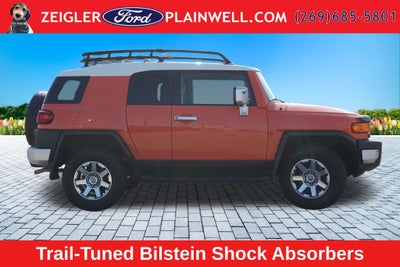 2014 Toyota FJ Cruiser Base 4x4 2 Tone Paint