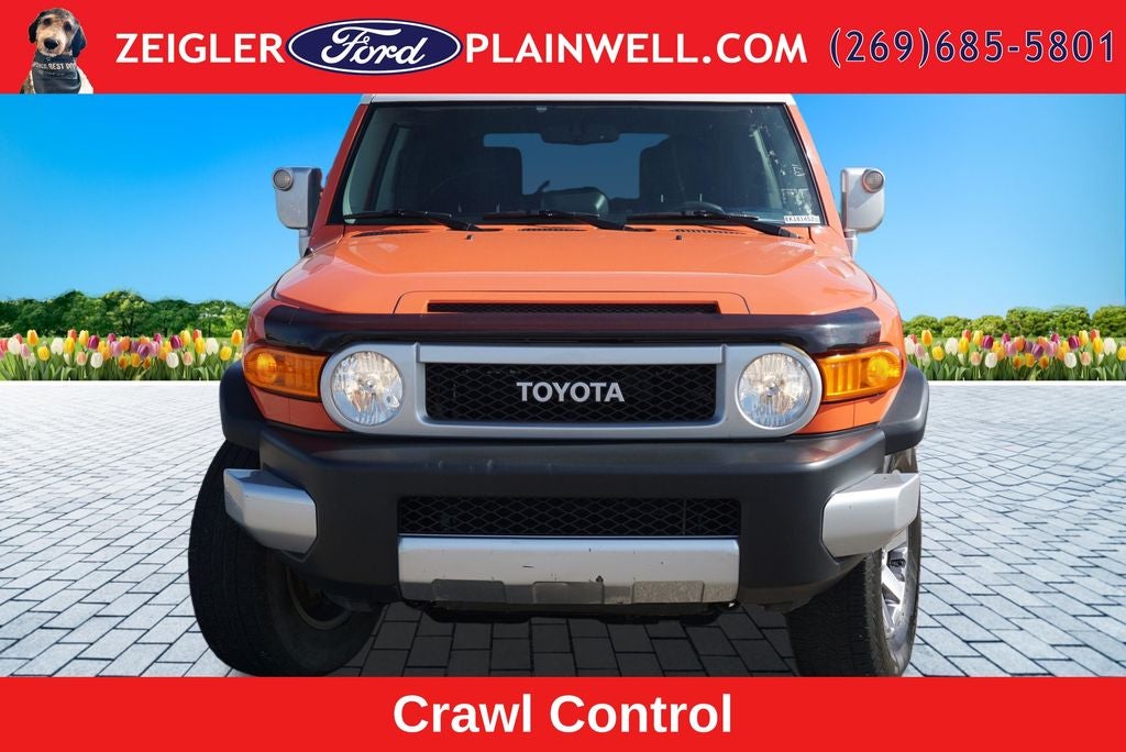 2014 Toyota FJ Cruiser Base 4x4 2 Tone Paint