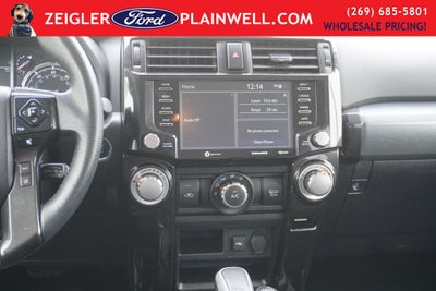 2024 Toyota 4Runner TRD Off-Road