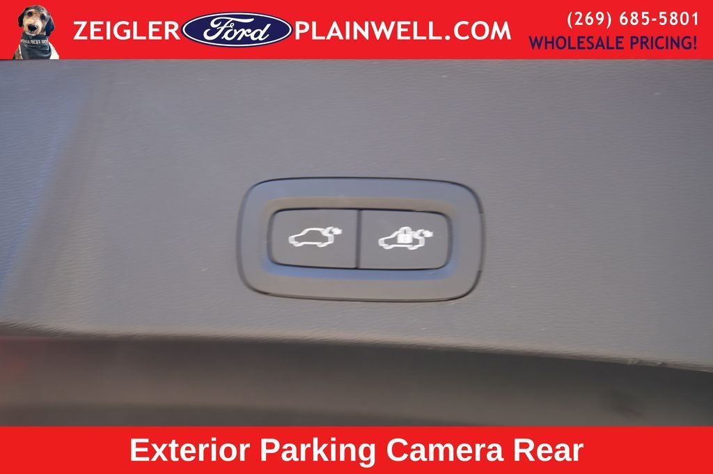 2023 Volvo XC40 B5 Plus Dark Theme AWD HEATED LEATHER POWER MOONROOF NAV